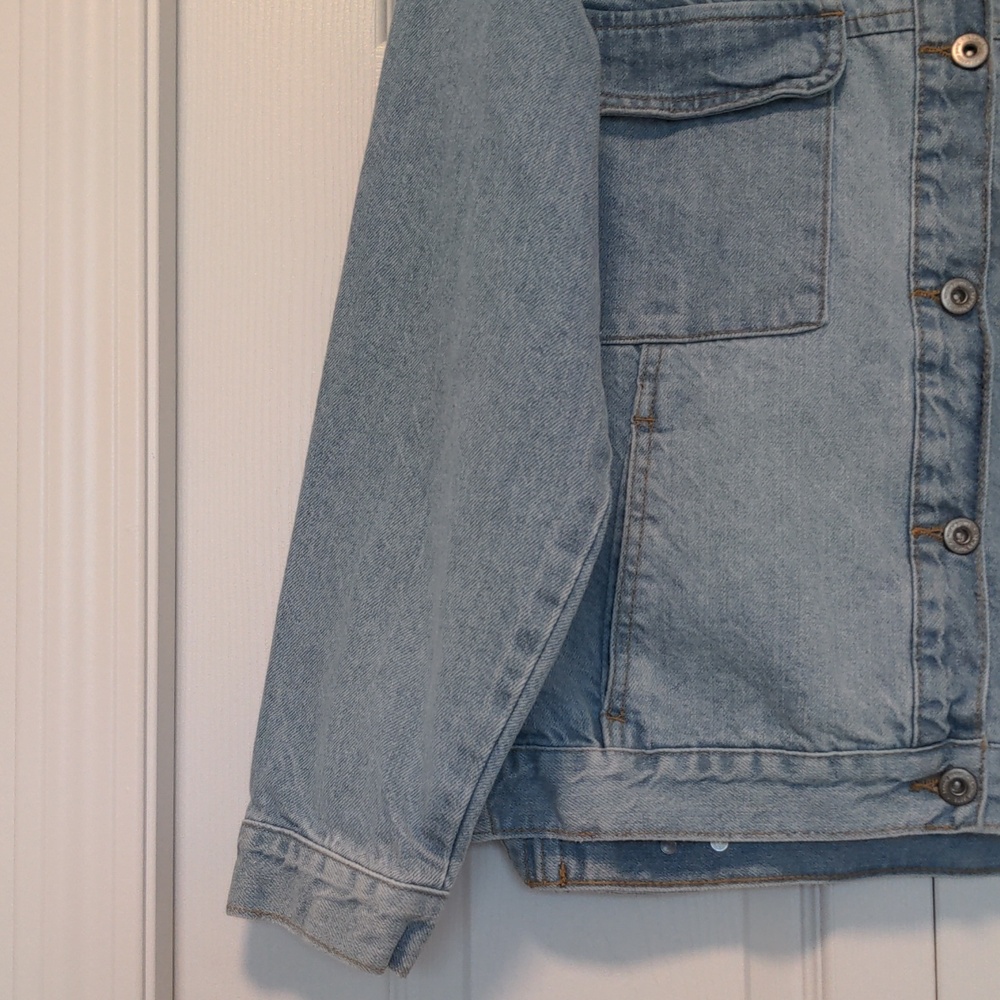 Kensie Boxy Denim Jacket - Picture 4 of 7